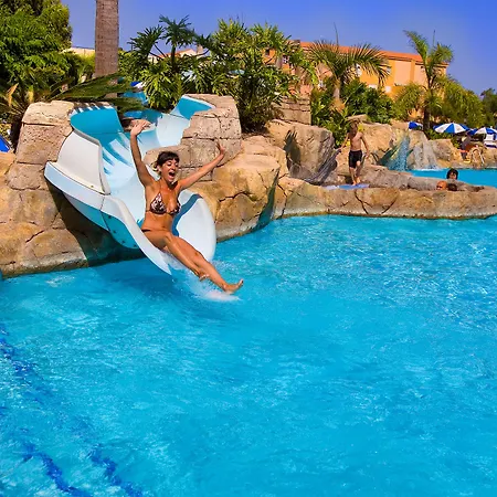 Bluesea Costa Jardin & ホテル
