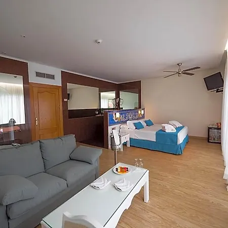 Bluesea Costa Jardin & بويرتو ذي لا كروز